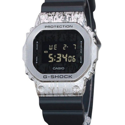 Casio G-Shock Digital Grunge Camouflage Series Grey Dial Quartz GM-5600GC-1 200M Men's Watch