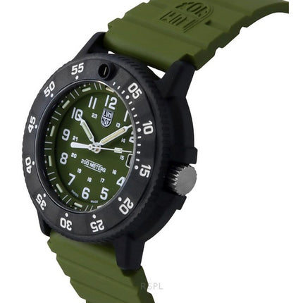 Luminox Original Navy Seal Rubber Strap Green Dial Quartz Diver's XS.3013.EVO.S 200M Men's Watch